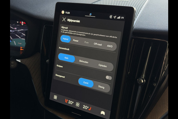 Volvo XC60 2.0 T6 AWD ULTRA DARK NW MODEL ELEK.TREKHAAK HARMAN KARDON HEADUP 360.CAM LEER SCHUIFDAK PHEV Plug in Hybrid ✅ Top Auto's Wijchen ,  Altijd een Ruim aanbod van Volvo's i  BUSINESS / CORE / BRIGHT / DARK / ULTRA DARK / PLUS DARK / BLACK EDITION  / ESSENTIAL / T6 / T8 ✅