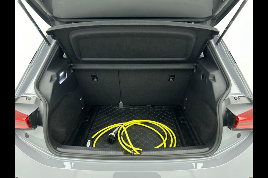 CUPRA Born Business 62 kWh Navigatie Climate Control Camera Adaptive Cruise Control Full Led Stoelverwarming