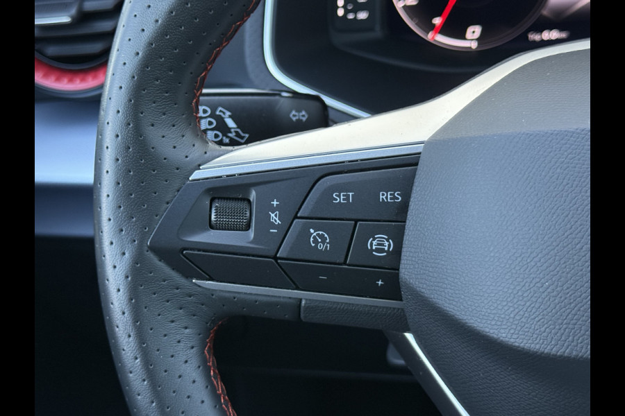 Seat Ibiza 1.0 TSI FR Business Intense Plus | Virtual Cockpit | Navi | Camera | 18 inch | LED