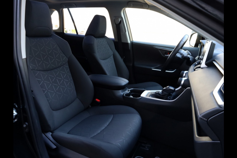 Toyota RAV4 2.5 Hybrid AWD Dynamic | Panoramadak | Winter Pack | Dodehoek