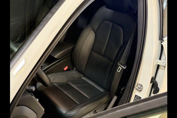 Volvo XC40 1.5 T4 Recharge Inscription Expression | Panoramadak | Camera | Apple Carplay