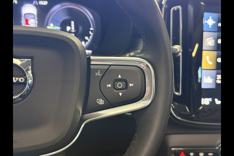 Volvo XC40 1.5 T4 Recharge Inscription Expression | Panoramadak | Camera | Apple Carplay