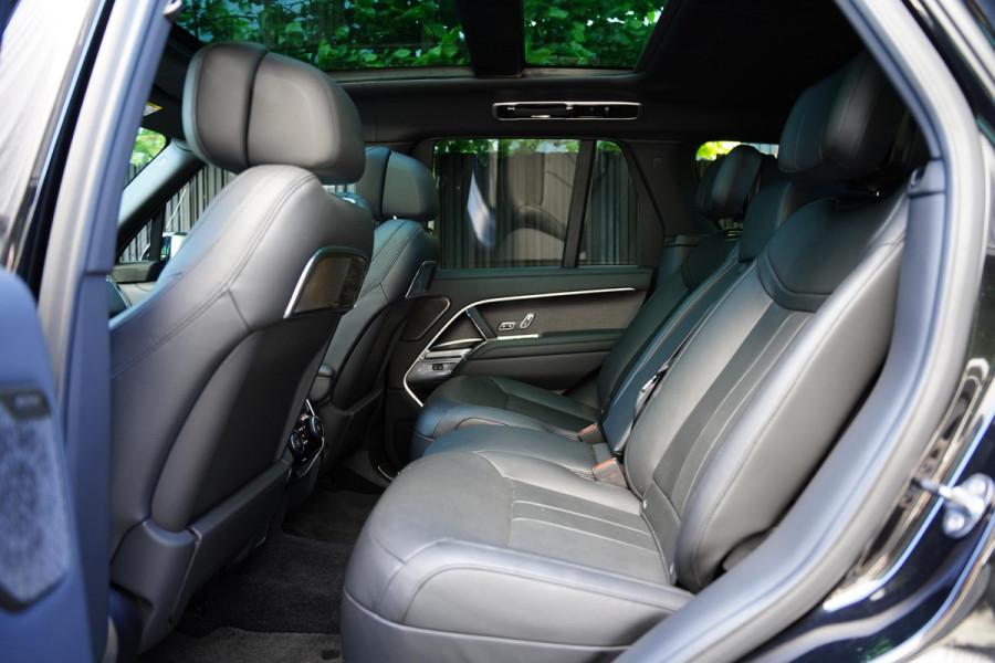 Land Rover Range Rover D350 Autobiography 23 Inch / Elekt. Trekhaak / Massage