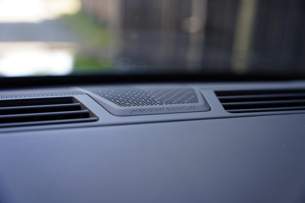 Land Rover Range Rover D350 Autobiography 23 Inch / Elekt. Trekhaak / Massage
