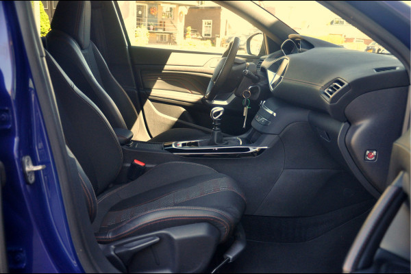 Peugeot 308 SW 1.2 PureTech GT-line | Camera | Pano | Trekhaak