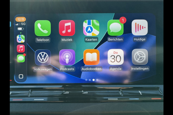 Volkswagen Caddy Maxi 1.5 TSI 7p Automaat Cruise Clima Camera + PDC V+A Trekhaak Carplay Dab+