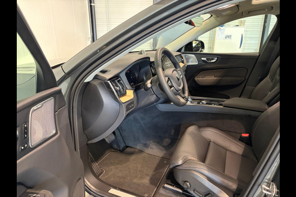 Volvo XC60 T6 Aut. Ultra Dark Luchtvering 360camera Stoelverwarming 350pk