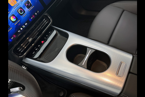 Mercedes-Benz CLA-Klasse Shooting Brake 200 Business Solution AMG 58 kWh | Premium Pakket | Winterpakket | Nightpakket | Trekhaak | MBUX Augmented Reality navigatie | Smartphone integratie | Vast panoramadak | Massagefunctie | Warmtewerend, donkergetint glas |