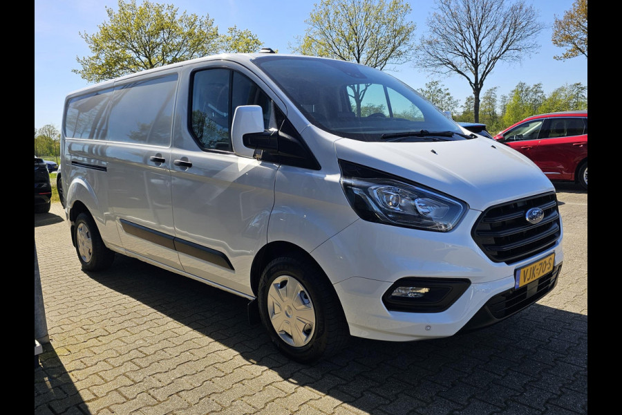 Ford Transit Custom 300 2.0 TDCI L2H1 Trend Zeer nette auto! incl.professionele laadruimte inrichting incl.omvormer12-220V | Camera | Cruise control | Lane assist | Nette auto!