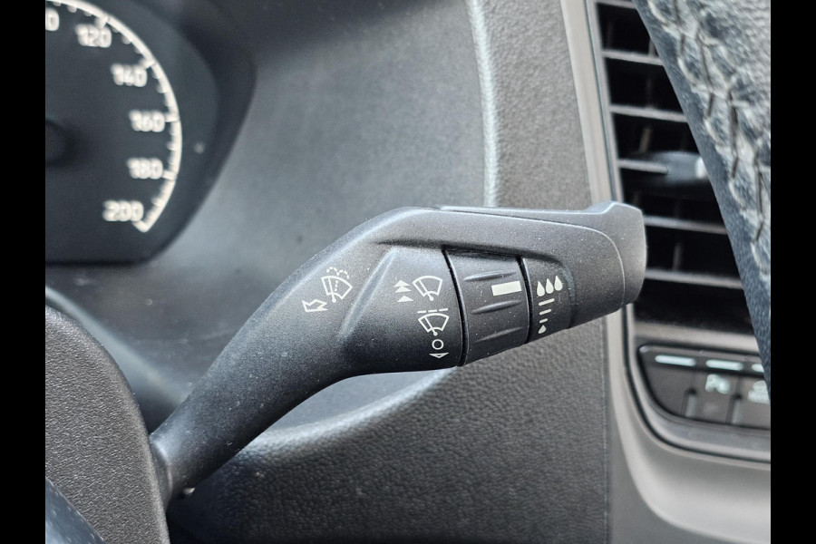 Ford Transit Custom 300 2.0 TDCI L2H1 Trend Zeer nette auto! incl.professionele laadruimte inrichting incl.omvormer12-220V | Camera | Cruise control | Lane assist | Nette auto!