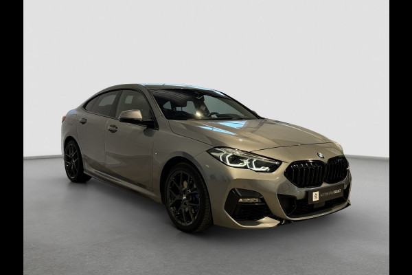 BMW 2 Serie Gran Coupé 218i M-Sport | Sfeer | Camera | Dealer onderhouden