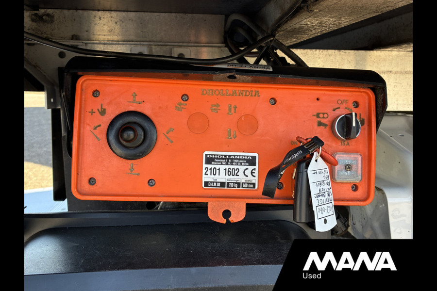 MAN TGE 35 2.0 L4 Bakwagen Automaat 750kg laadklep Cruise Camera Airco Lat om Lat