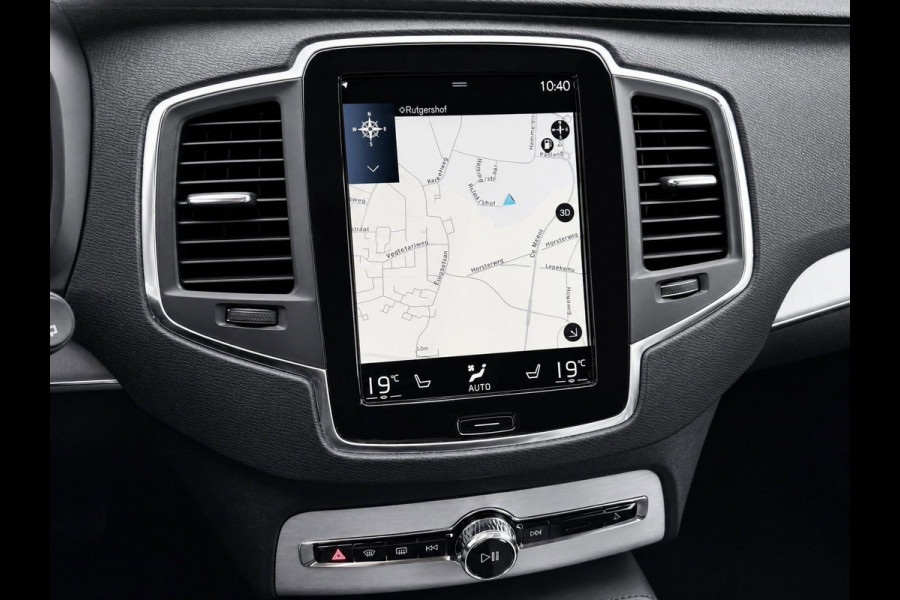 Volvo XC90 2.0 T8 Recharge AWD R-Design | Pilot Assist | Stoelverwarming | Carplay | Black on black
