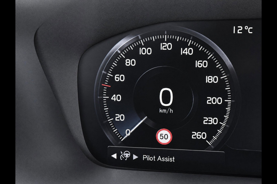 Volvo XC90 2.0 T8 Recharge AWD R-Design | Pilot Assist | Stoelverwarming | Carplay | Black on black