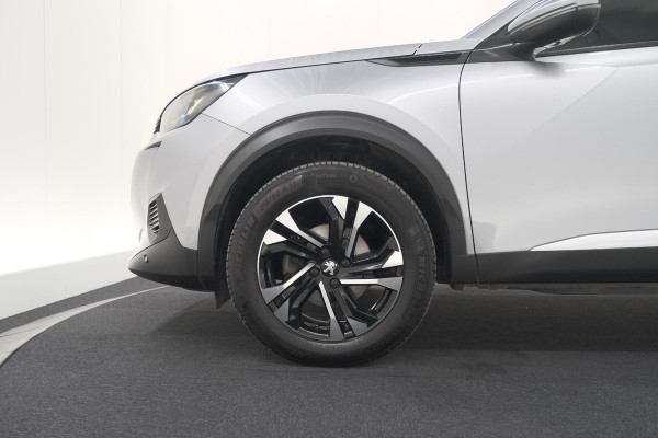 Peugeot 2008 PureTech 130 Blue Lease Allure | Camera | Navigatie | Parkeersensoren | Apple Carplay