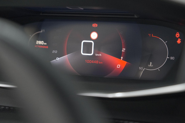 Peugeot 2008 PureTech 130 Blue Lease Allure | Camera | Navigatie | Parkeersensoren | Apple Carplay