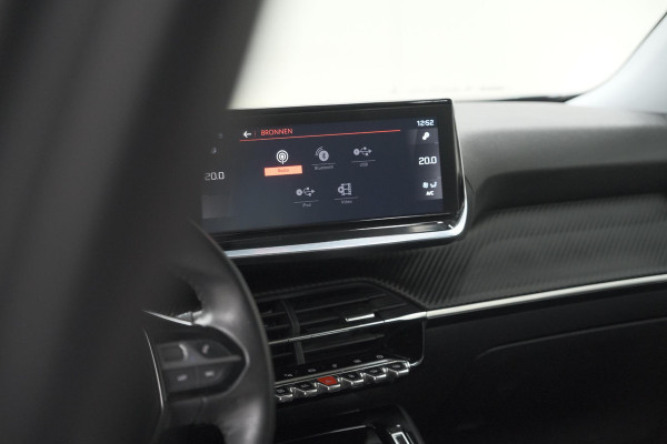 Peugeot 2008 PureTech 130 Blue Lease Allure | Camera | Navigatie | Parkeersensoren | Apple Carplay