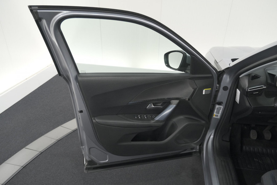 Peugeot 2008 PureTech 130 Blue Lease Allure | Camera | Navigatie | Parkeersensoren | Apple Carplay