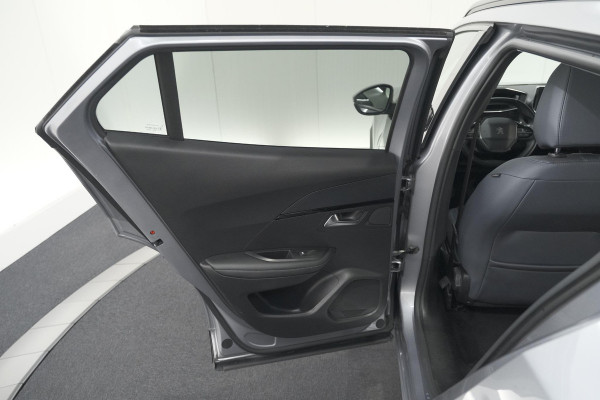 Peugeot 2008 PureTech 130 Blue Lease Allure | Camera | Navigatie | Parkeersensoren | Apple Carplay