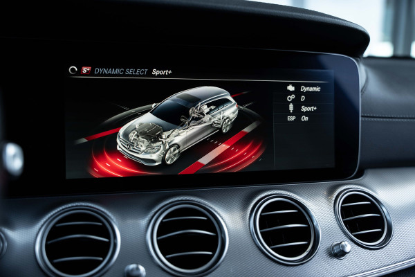 Mercedes-Benz E-Klasse Estate AMG E53 4MATIC Premium Plus - Manufaktur | Panorama | Burmester | Stoelkoeling | Elek. Trekhaak