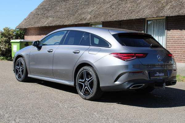 Mercedes-Benz CLA-Klasse Shooting Brake 250 e AMG Line PHEV SFEER LED NAVI CAMERA 47000KM!!!