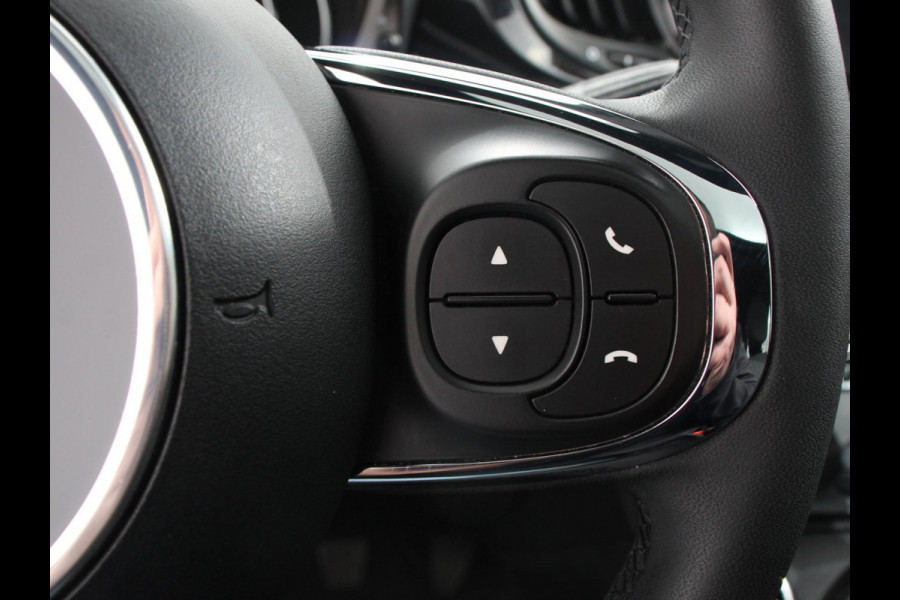 Fiat 500 1.0 Hybrid Dolcevita Finale Panorama dak Climate Control Cruise Control Navigatie Apple Carplay/Android Auto Dab Digitale Cockpit Parkeer Sensoren Lichtmetalen Velgen | Led