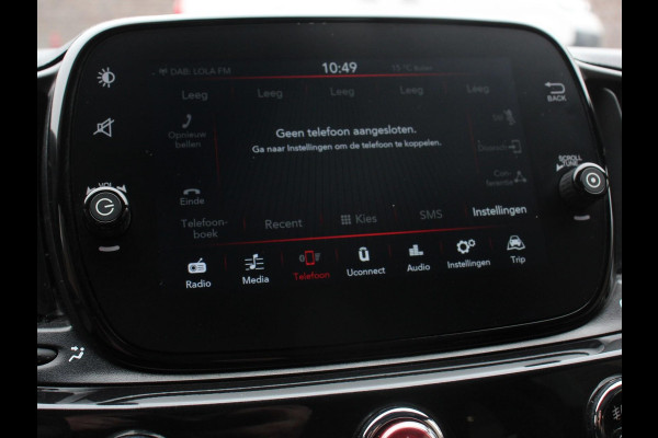 Fiat 500 1.0 Hybrid Dolcevita Finale Panorama dak Climate Control Cruise Control Navigatie Apple Carplay/Android Auto Dab Digitale Cockpit Parkeer Sensoren Lichtmetalen Velgen | Led