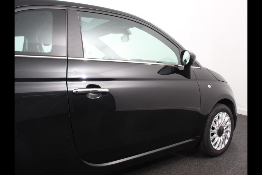 Fiat 500 1.0 Hybrid Dolcevita Finale Panorama dak Climate Control Cruise Control Navigatie Apple Carplay/Android Auto Dab Digitale Cockpit Parkeer Sensoren Lichtmetalen Velgen | Led