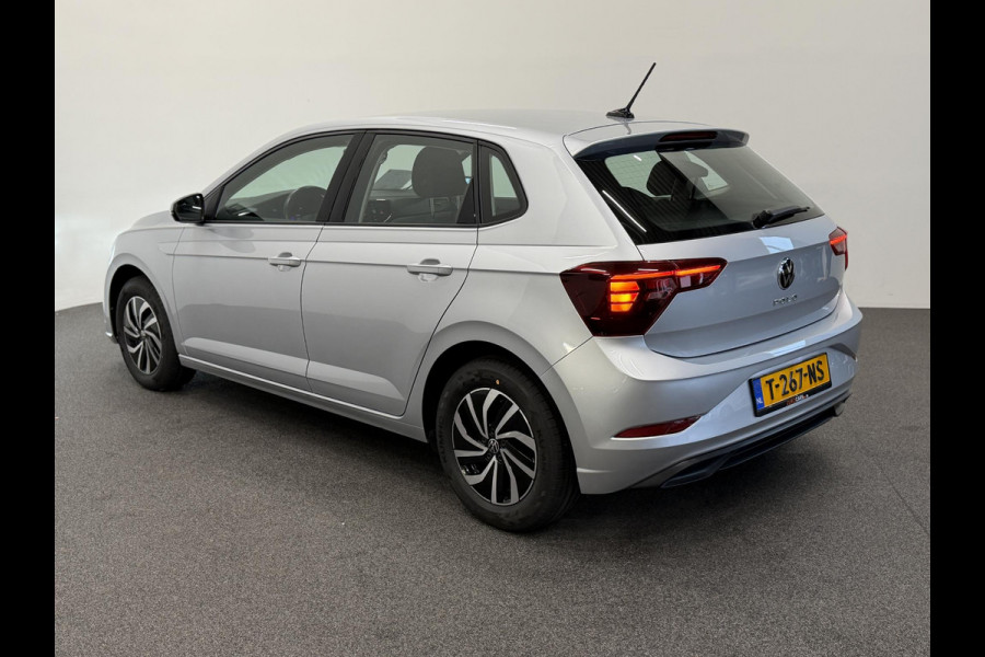 Volkswagen Polo 1.0 TSI Life Navigatie Apple Carplay / Android Auto Camera Parkeersensoren Adaptive Cruise Control Full Led Virtual Cockpit Airco