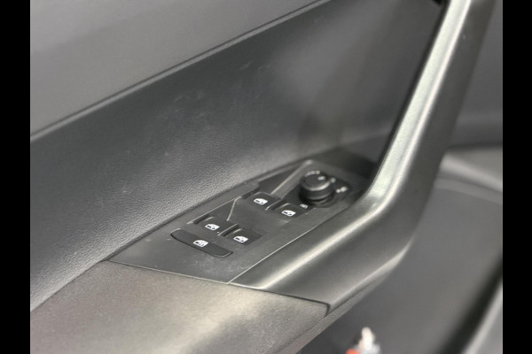 Volkswagen Polo 1.0 TSI Life Navigatie Apple Carplay / Android Auto Camera Parkeersensoren Adaptive Cruise Control Full Led Virtual Cockpit Airco