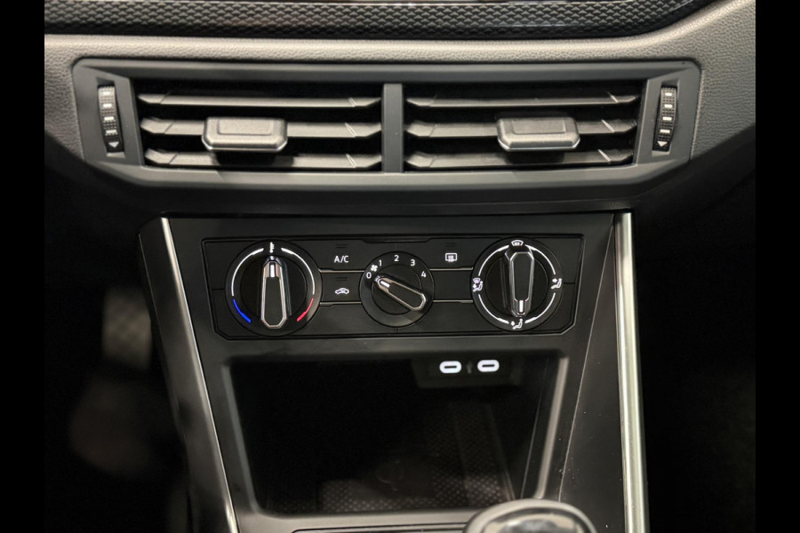 Volkswagen Polo 1.0 TSI Life Navigatie Apple Carplay / Android Auto Camera Parkeersensoren Adaptive Cruise Control Full Led Virtual Cockpit Airco