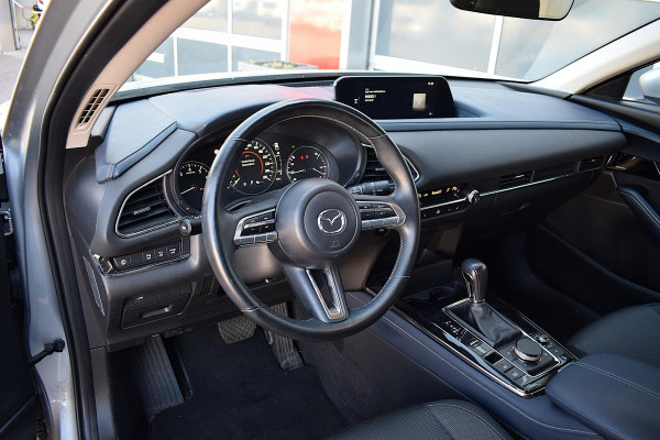 Mazda CX-30 2.0 e-SkyActiv-X M Hybrid Comfort | HUD | Stuur- en Stoelverw. | BOSE | CarPlay