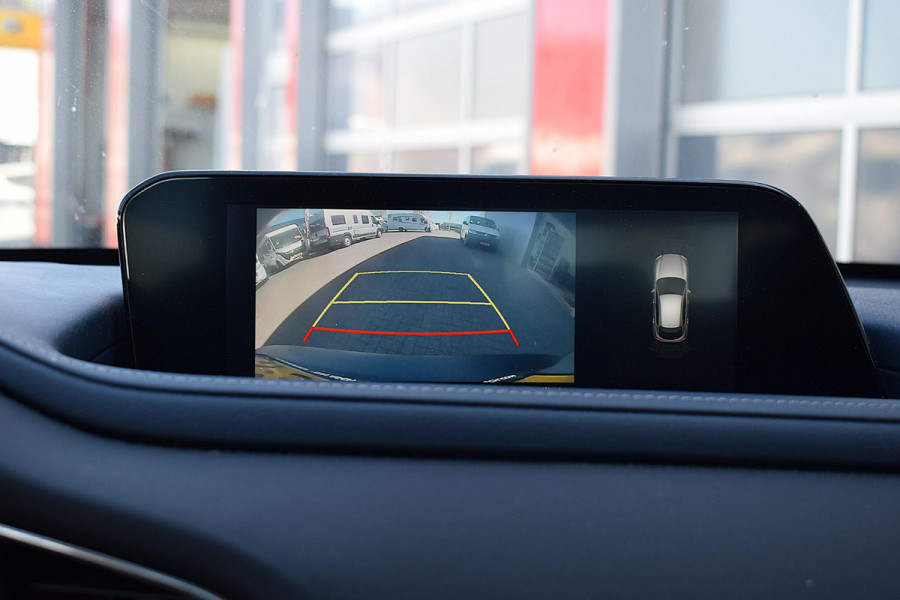 Mazda CX-30 2.0 e-SkyActiv-X M Hybrid Comfort | HUD | Stuur- en Stoelverw. | BOSE | CarPlay