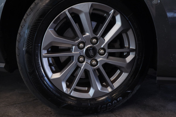 Ford FOCUS Wagon 1.0 EcoBoost Hybrid Titanium Cruise/Climate Keyless Trekhaak NAP
