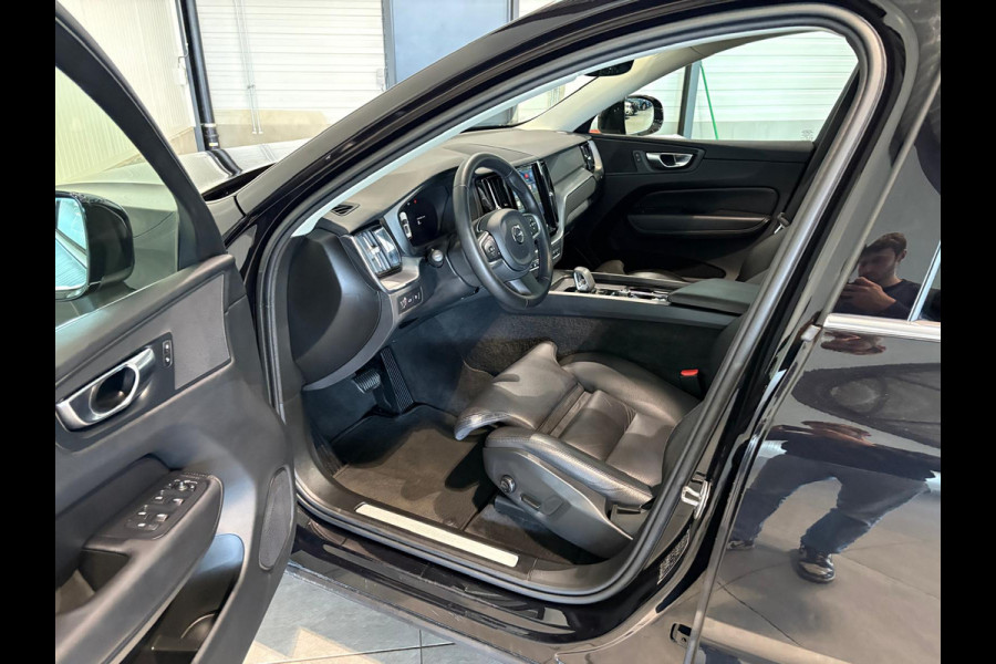 Volvo XC60 T6 Aut. Long Range Inscription ACC Stoelverwarming Leder 350pk