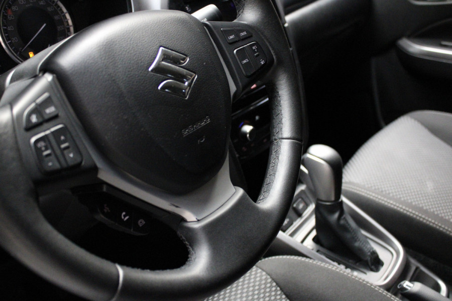 Suzuki Vitara 1.0 Boosterjet S. Navi Camera Climate Cruise Stoelverwarming Metallic lak LM velgen