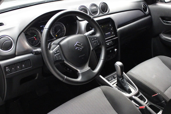 Suzuki Vitara 1.0 Boosterjet S. Navi Camera Climate Cruise Stoelverwarming Metallic lak LM velgen