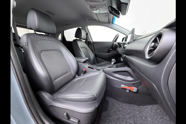 Hyundai Kona 1.6GDI HEV Hybride Premium Adap.Cruise Leder+Verwarming+Ventilatie Head-Up Display Camera Apple Carplay Android Auto Navi Ecc Pd Keyless Blind-Spot Lane Assist Achterbank+Stuur verwarming Krell®-Audio Isofix DAB Lmv 18" Dealeronderhouden 1e Eigenaar Origineel Nederlandse Auto