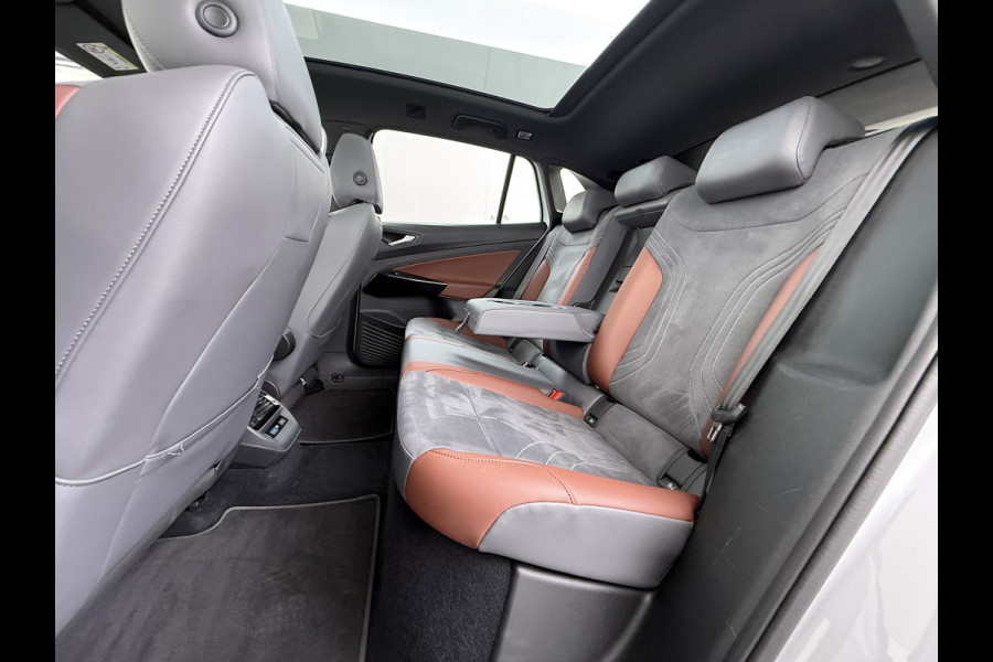 Volkswagen ID.4 Max 82kWh Warmtepomp Panoramadak Ergo-Comfort Stoelen+Memory Adap.Cruise Navi 3-Zone Ecc 360°Camera Apple Carplay Android Auto P Lmv 21" Stoel+Stuurverwarming Elek.Achterklep Privacy Glas Matrix Led Isofix DAB Origineel Nederlandse Auto Dealeronderhouden