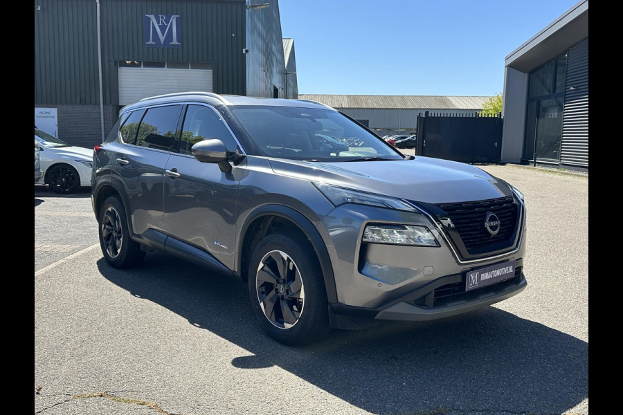 Nissan X-Trail N-Connecta Family Pack | VOLLEDIGE FABRIEKS GARANTIE TOT 03-2028 | VOOR & ACHTERSTOELEN VERWARMD | STUURWIEL VERWARMD | 7 PERSOONS! | KEYLESS | DODE HOEK | 360 CAMERA | APPLECARPLAY | ADAP. CRUISE |