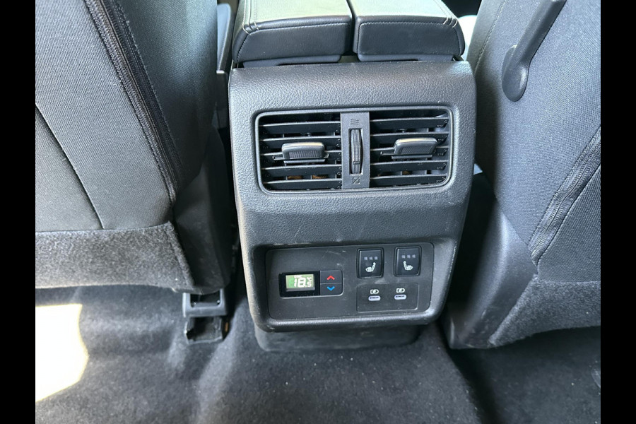 Nissan X-Trail N-Connecta Family Pack | VOLLEDIGE FABRIEKS GARANTIE TOT 03-2028 | VOOR & ACHTERSTOELEN VERWARMD | STUURWIEL VERWARMD | 7 PERSOONS! | KEYLESS | DODE HOEK | 360 CAMERA | APPLECARPLAY | ADAP. CRUISE |