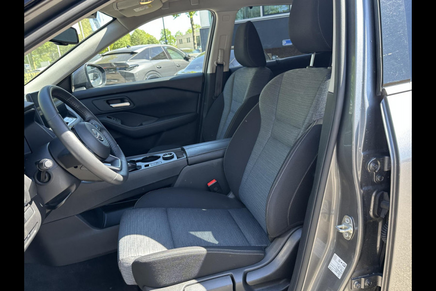 Nissan X-Trail N-Connecta Family Pack | VOLLEDIGE FABRIEKS GARANTIE TOT 03-2028 | VOOR & ACHTERSTOELEN VERWARMD | STUURWIEL VERWARMD | 7 PERSOONS! | KEYLESS | DODE HOEK | 360 CAMERA | APPLECARPLAY | ADAP. CRUISE |