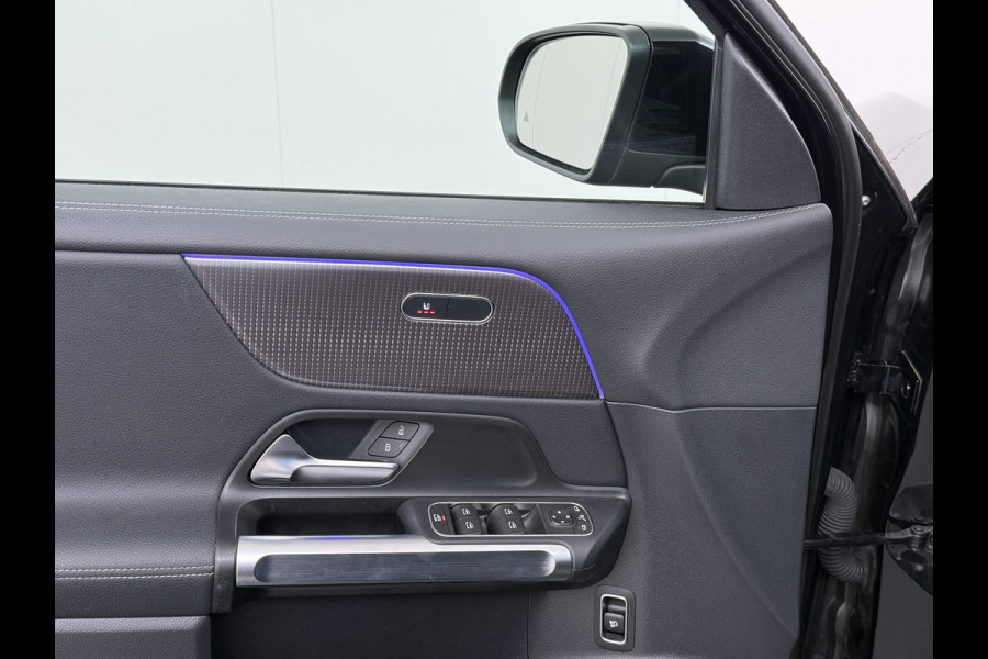 Mercedes-Benz EQB 250 AMG Line 7-Persoons Leder Panoramadak SOH 95% Adap.Cruise Navi Camera Stoelverwarming Pdc Night-pakket Elek.Achterklep Lmv 19" Privacy Glas Led DAB
