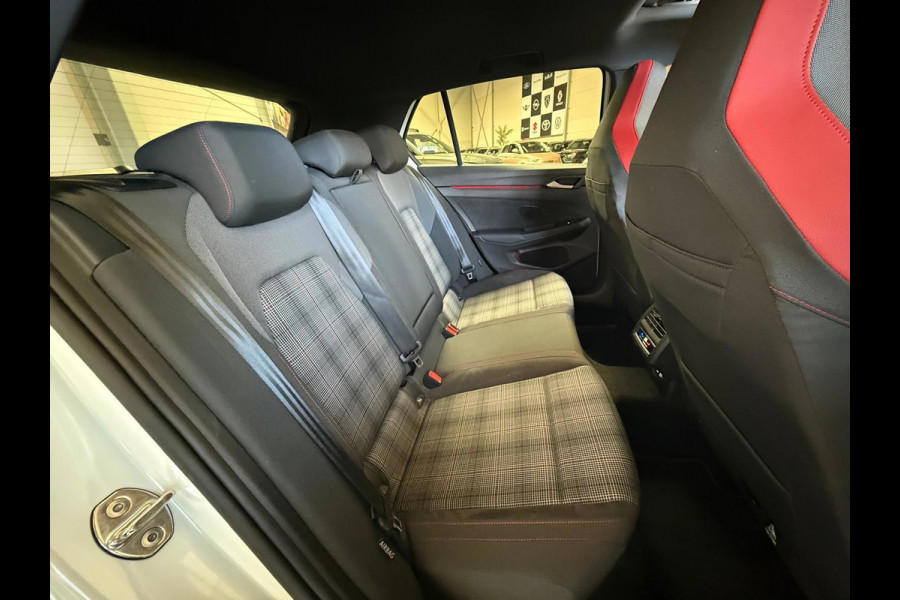 Volkswagen Golf 8.5 GTI Facelift 2.0 TSI 265PK PANO,IQ,HUD,Trekhaak