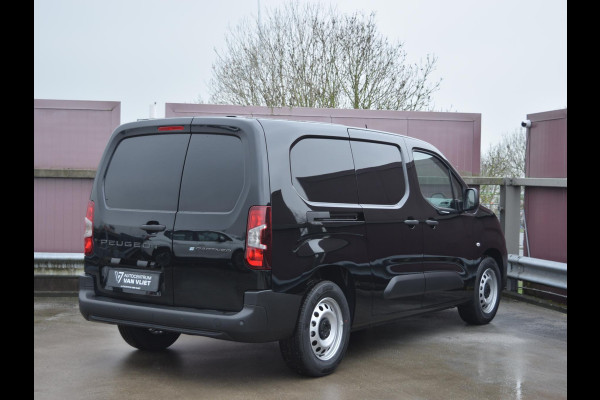 Peugeot e-Partner L2 50 kWh | tot 8 jaar garantie | camera | Apple Carplay | laadruimtebetimmering | Comfort stoel | Eco LED koplampen | rijklaarprijs