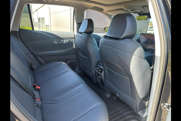 GEELY Starray EM-i 1.5 Max+ | Panorama | Stoelen voor & achter verwarmd | Memory Seats | 360 Camera | 19 Inch LMV | 136km elektrisch bereik