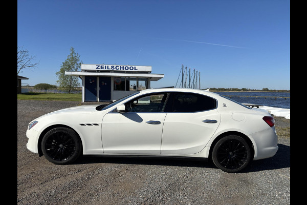 Maserati Ghibli S GranLusso 3.0 V6 Twin Turbo 411 pk