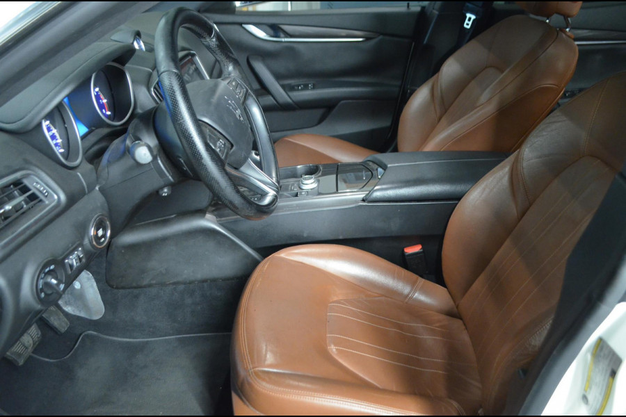 Maserati Ghibli S GranLusso 3.0 V6 Twin Turbo 411 pk