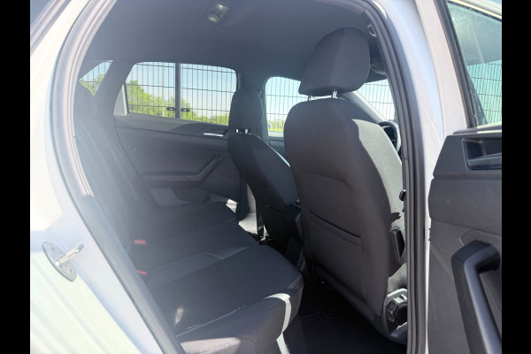Volkswagen Polo 1.0 TSI Highline | Camera | PDC | Carplay | Half-leder