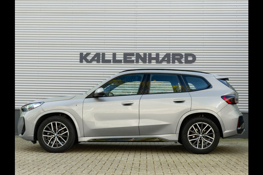 BMW X1 sDrive18i M-Sport - Camera - LED - Comfort Acces - Stoelverwarming